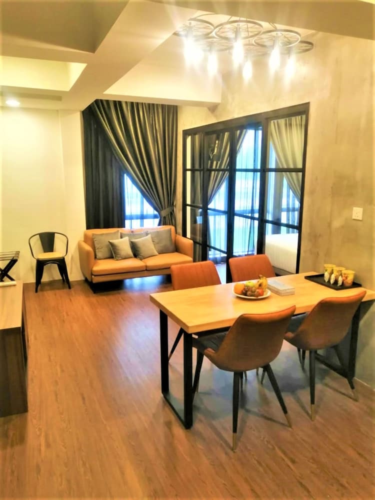 Zone Hotel (Ipoh) 25/40