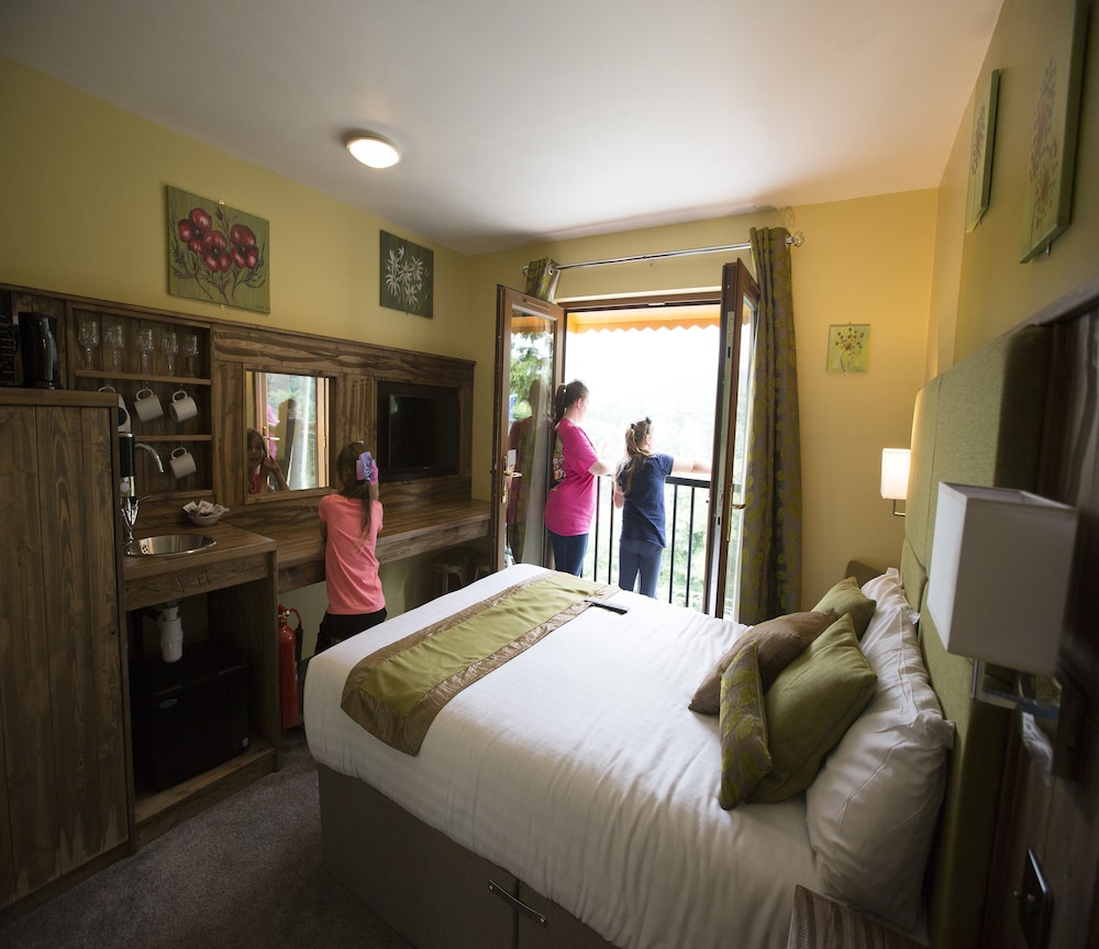 Gullivers Resort Matlock Bath 9/49