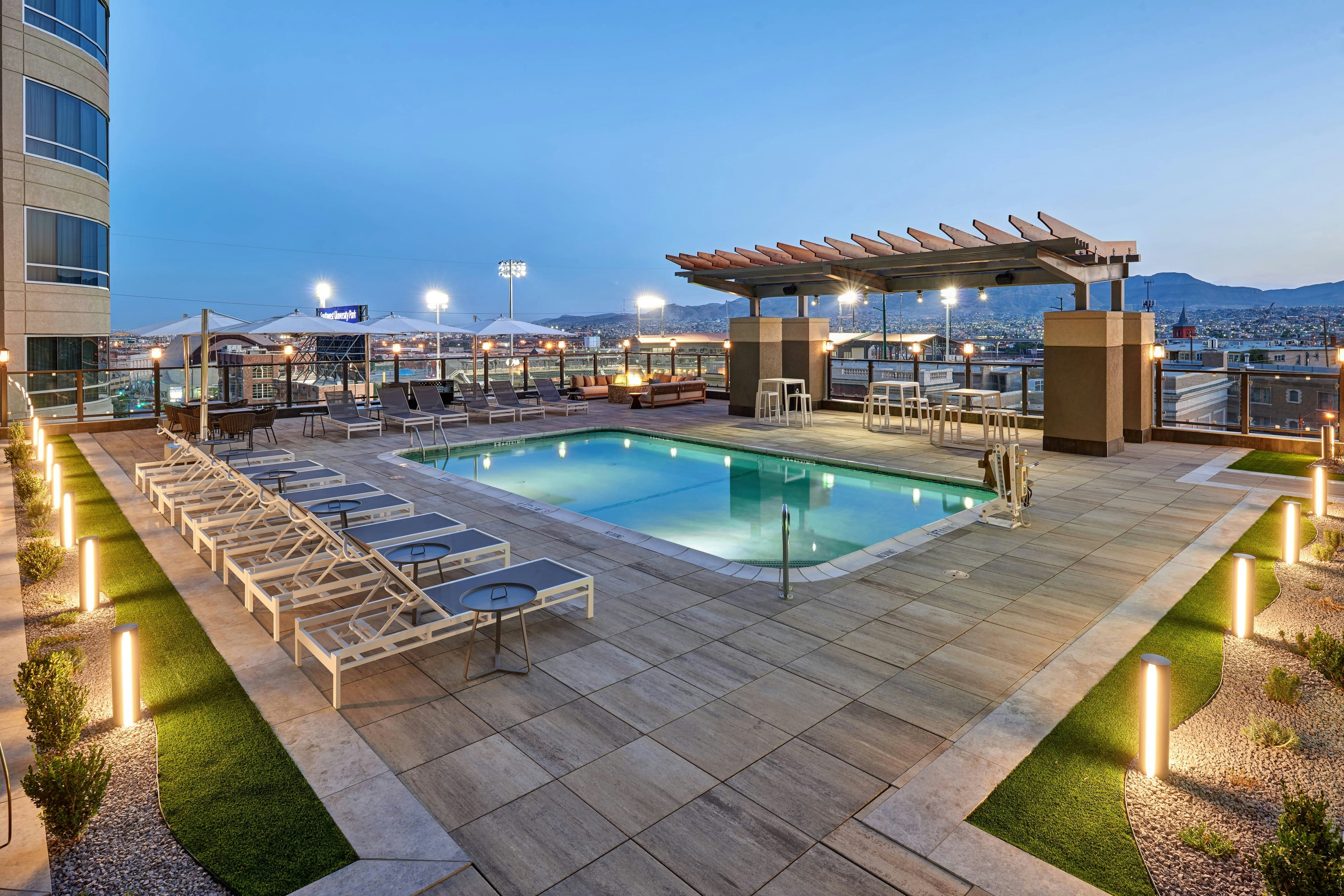 Hotel Courtyard By Marriott el Paso Downtown Convention Center 18/19
