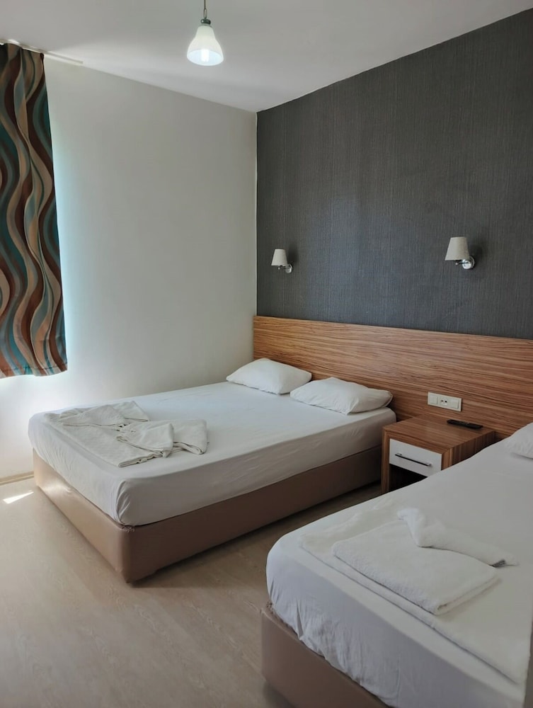 Yucesan Hotel 13/50