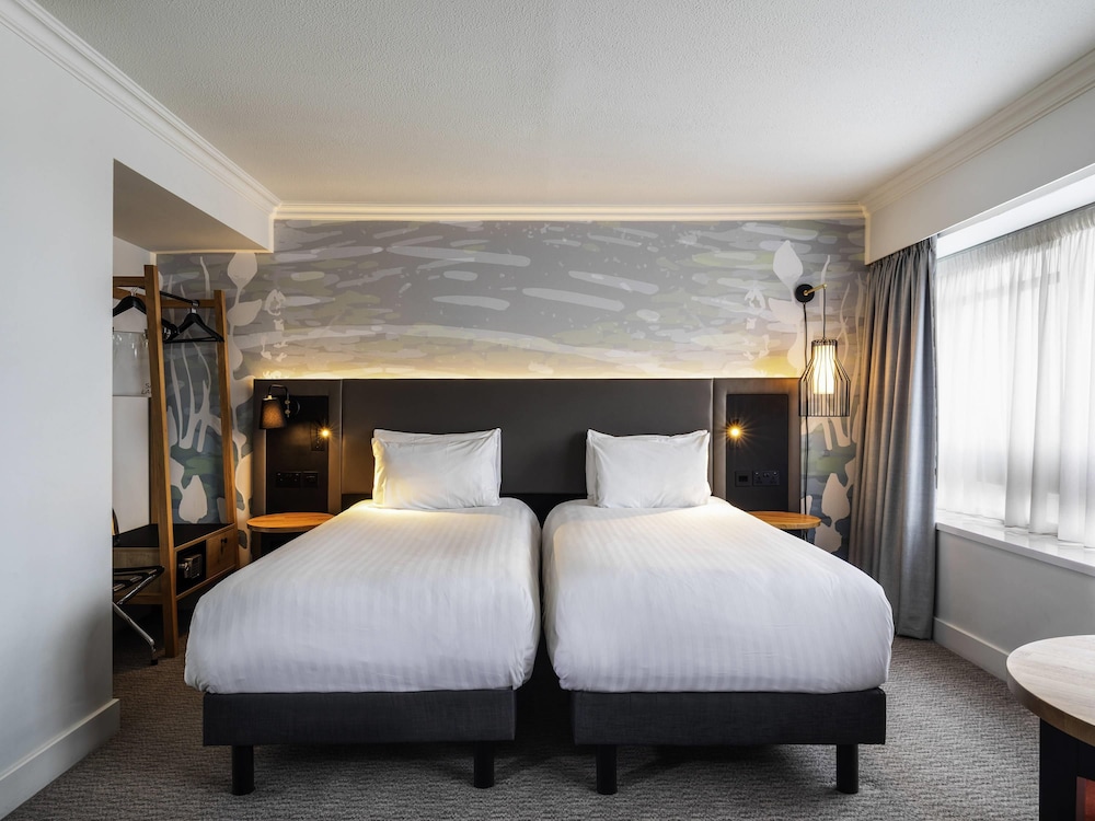 Mercure Bedford Centre Hotel 11/50