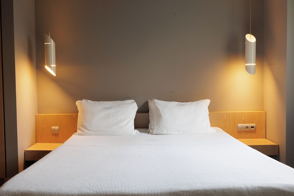 Elysion Hotel 13/43