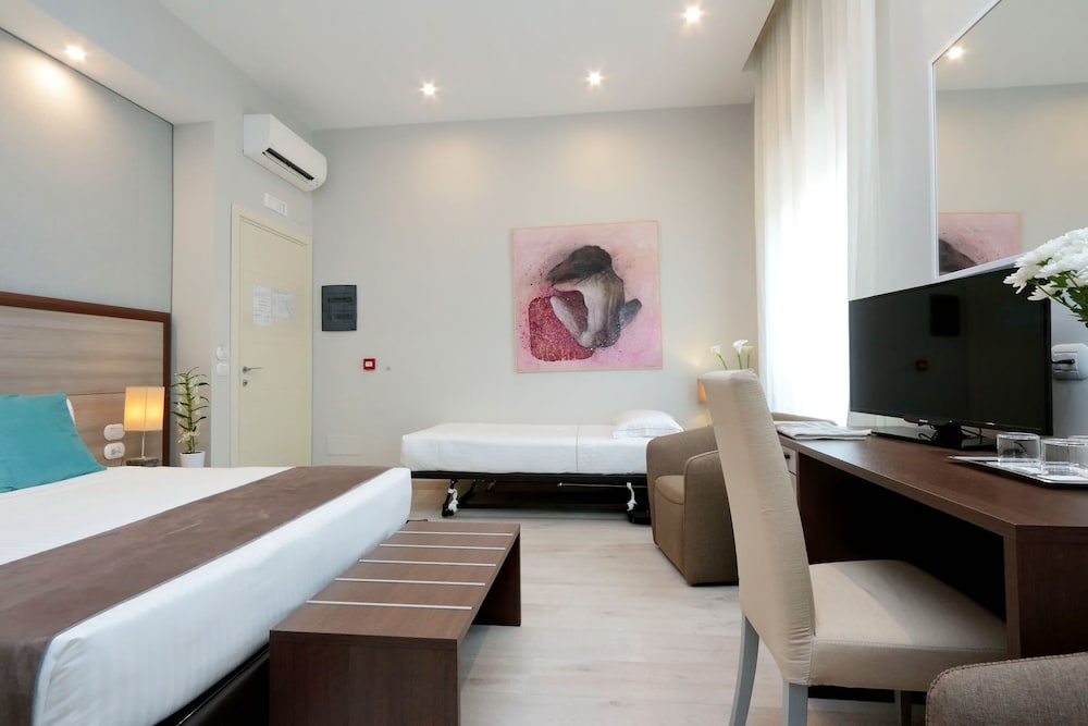Relais Servio Tullio 38/71