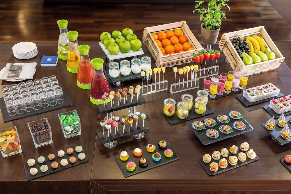 NH Collection Berlin Mitte am Checkpoint Charlie 34/50