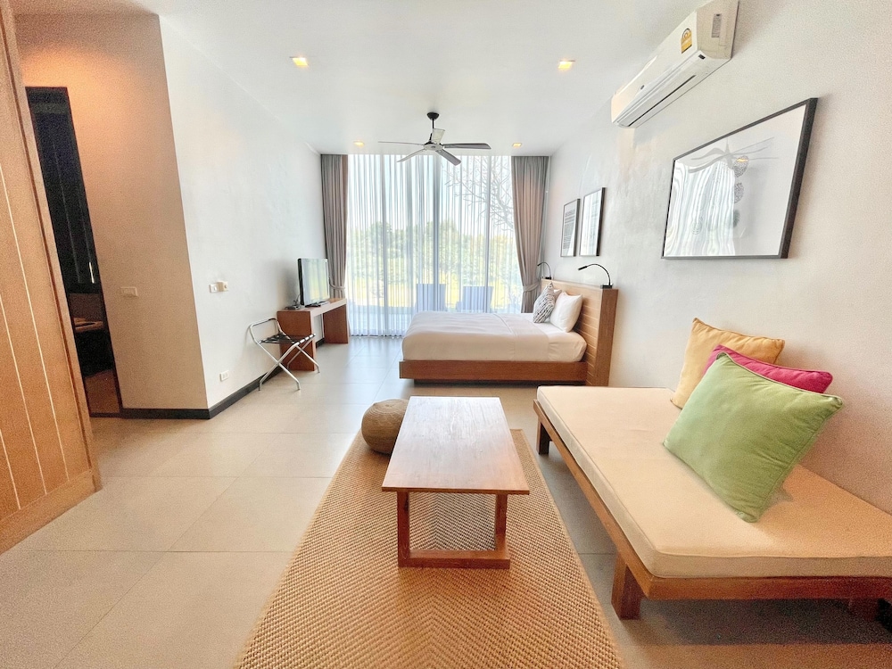 Zensala Riverpark Resort 55/78