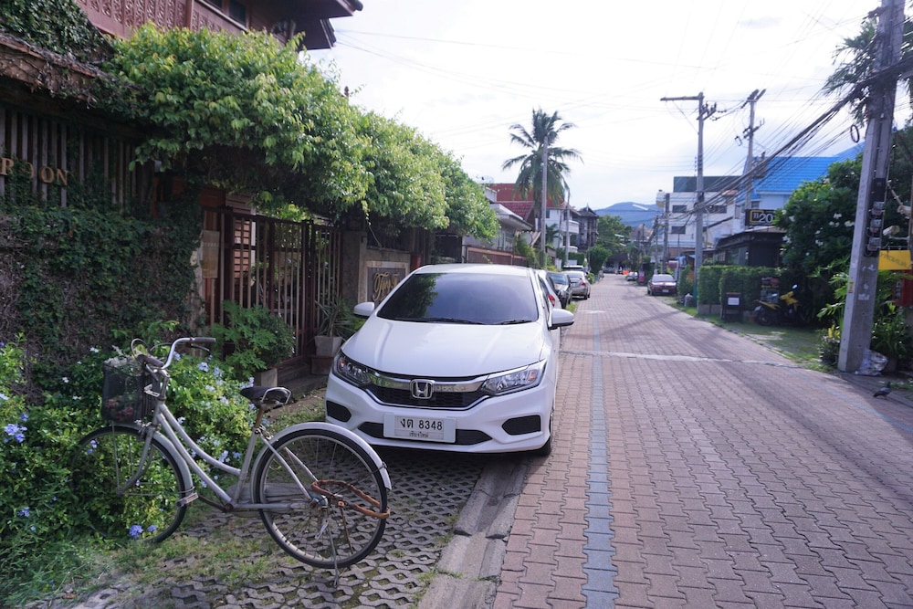 Tiptopthai House 42/50