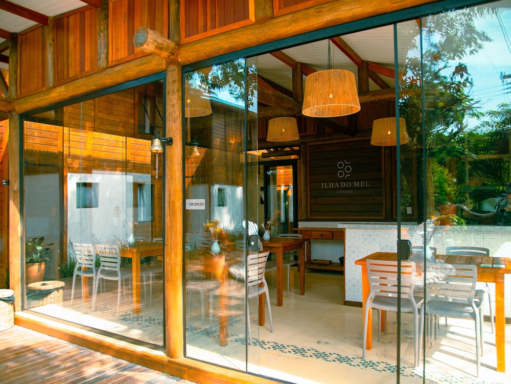 Ilha Do Mel Lodges 6/47