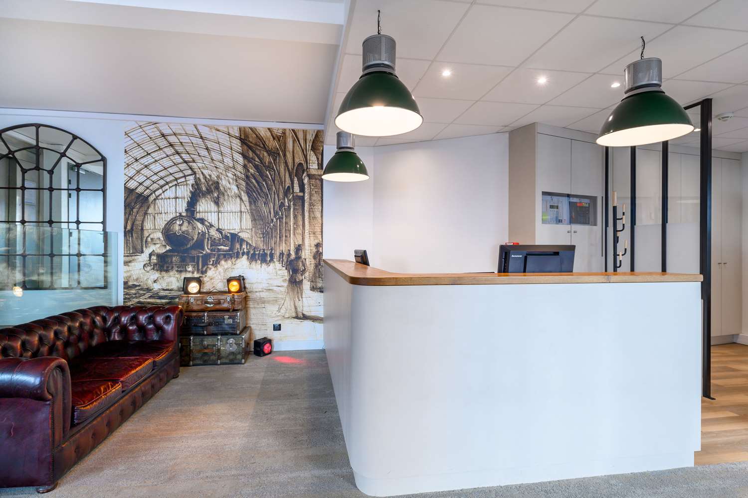 Lobby at ibis Paris Nation Davout, PARIS