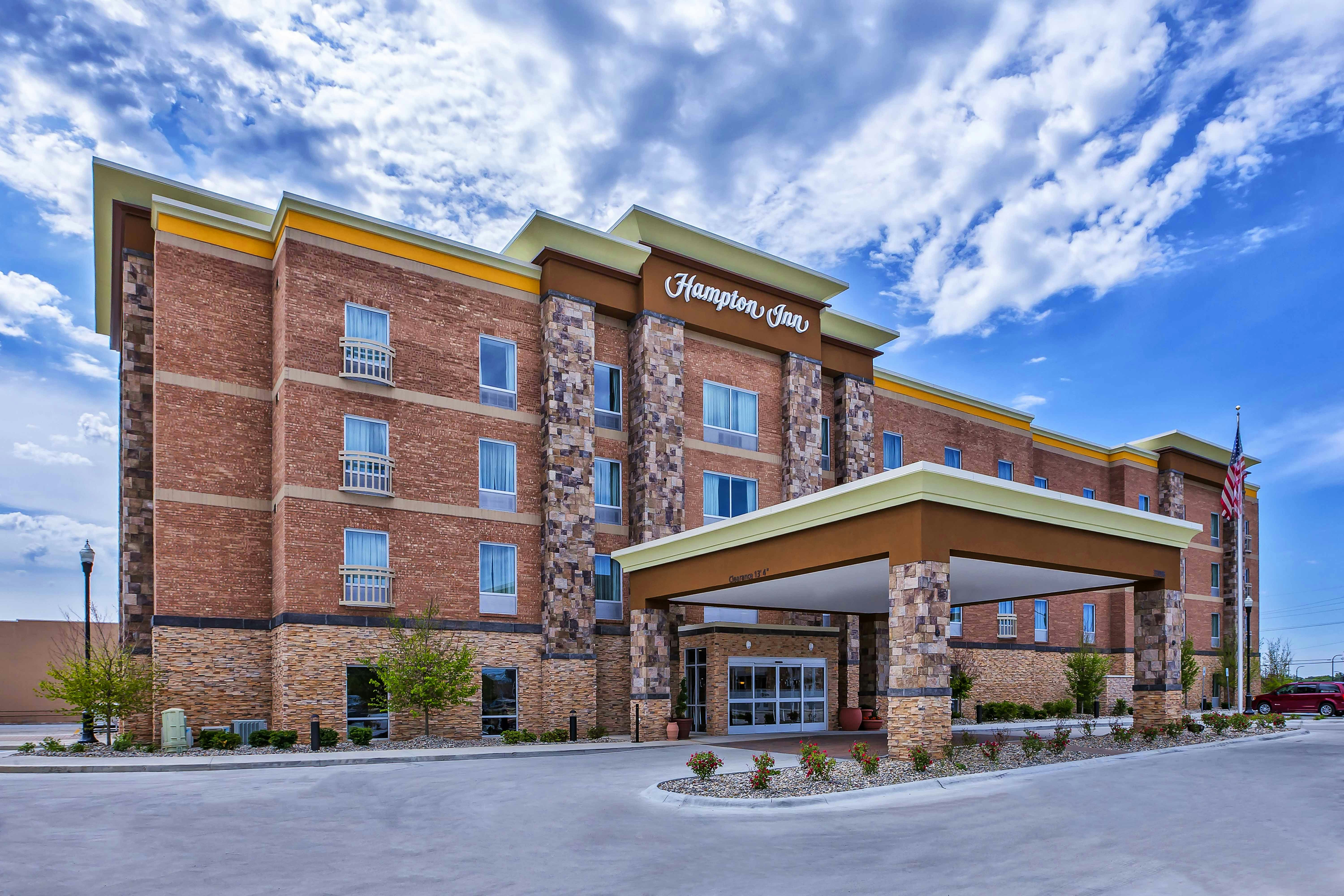 Hampton Inn West Bloomfield Novi 2/43