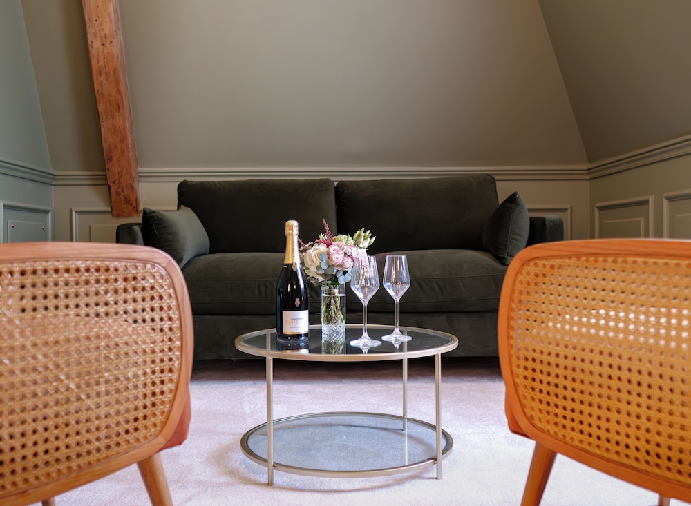 Hotel Chateau Heloise 38/50
