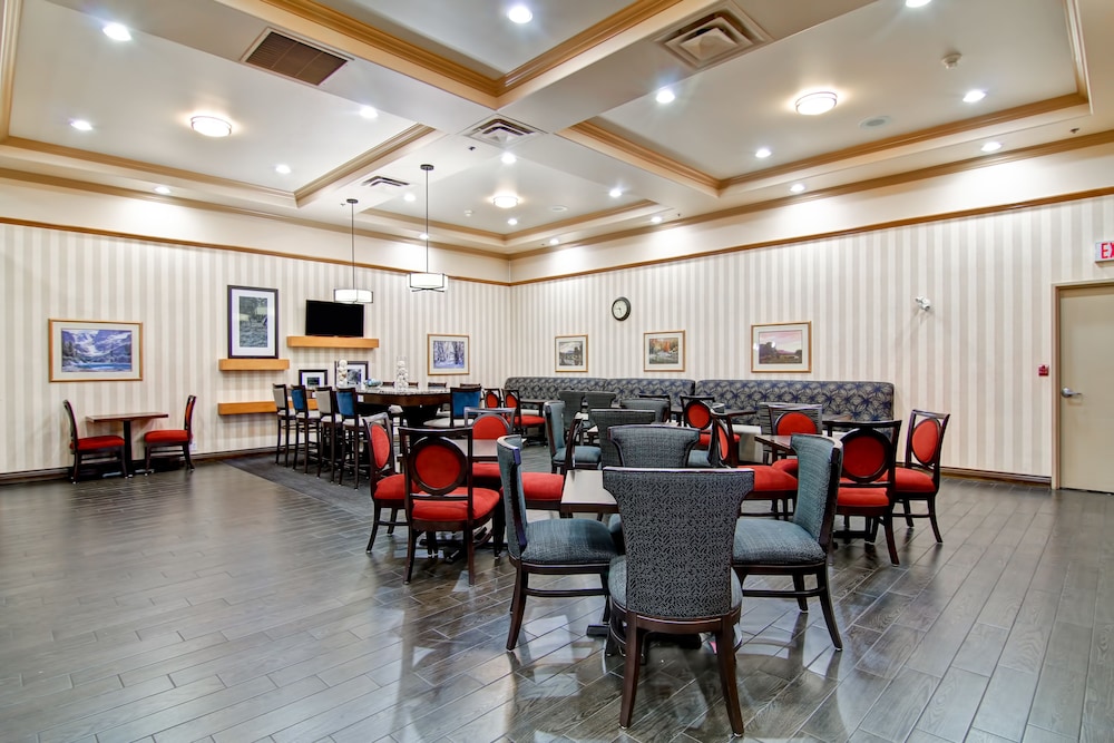 Hampton Inn by Hilton Kamloops 39/44