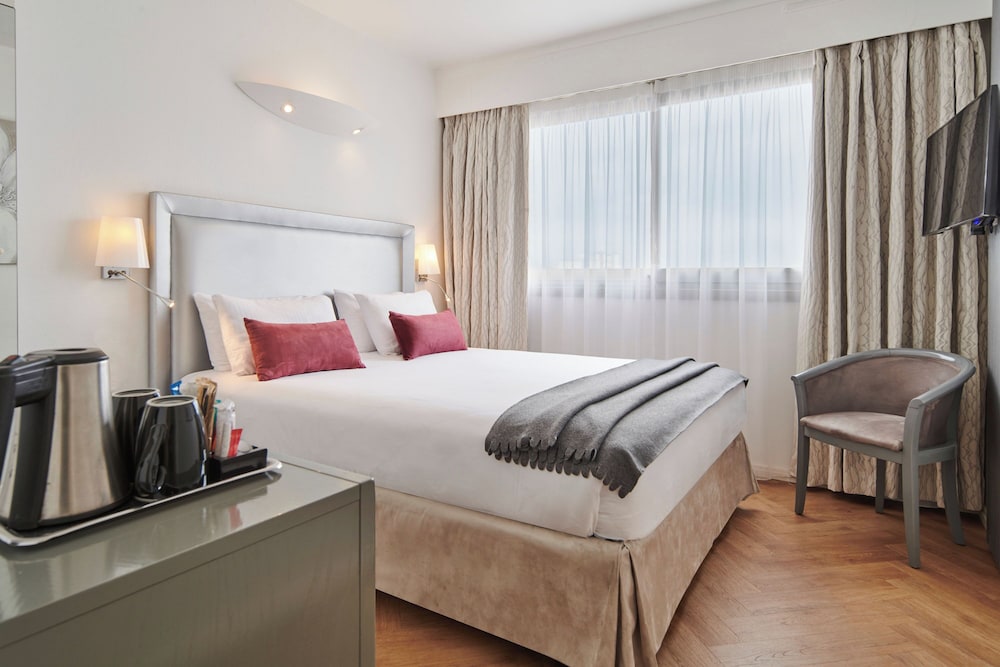 Hotel Charlemagne by Happyculture 22/67