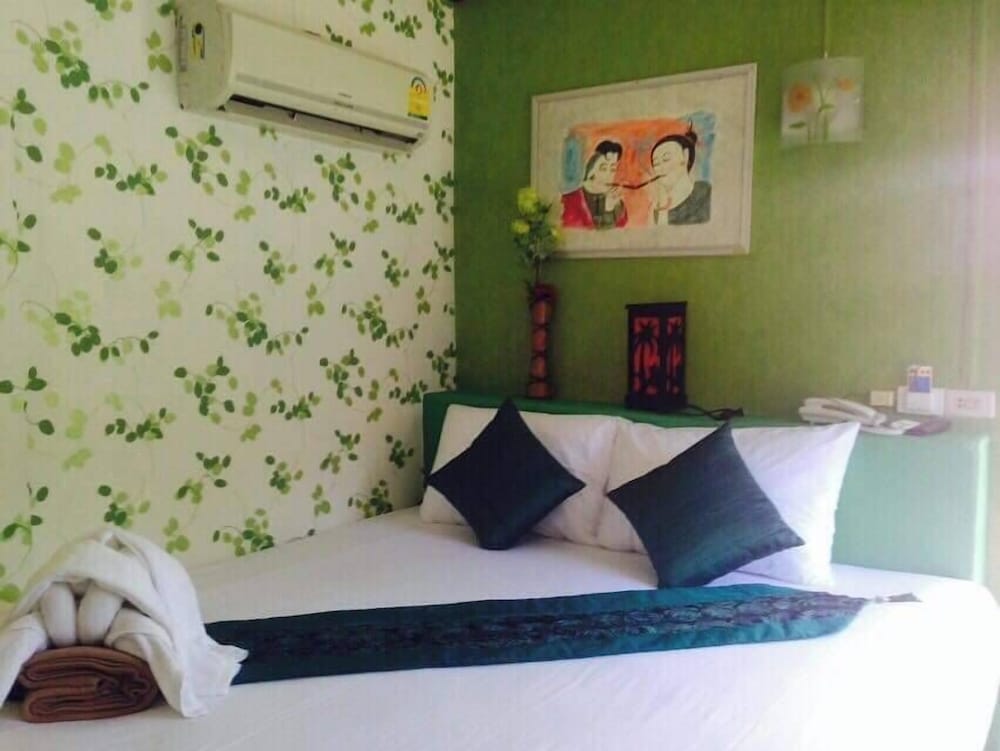 Paifha Beach Resort 28/45