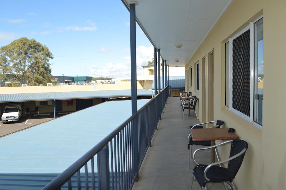 Boulevard Lodge 10/60