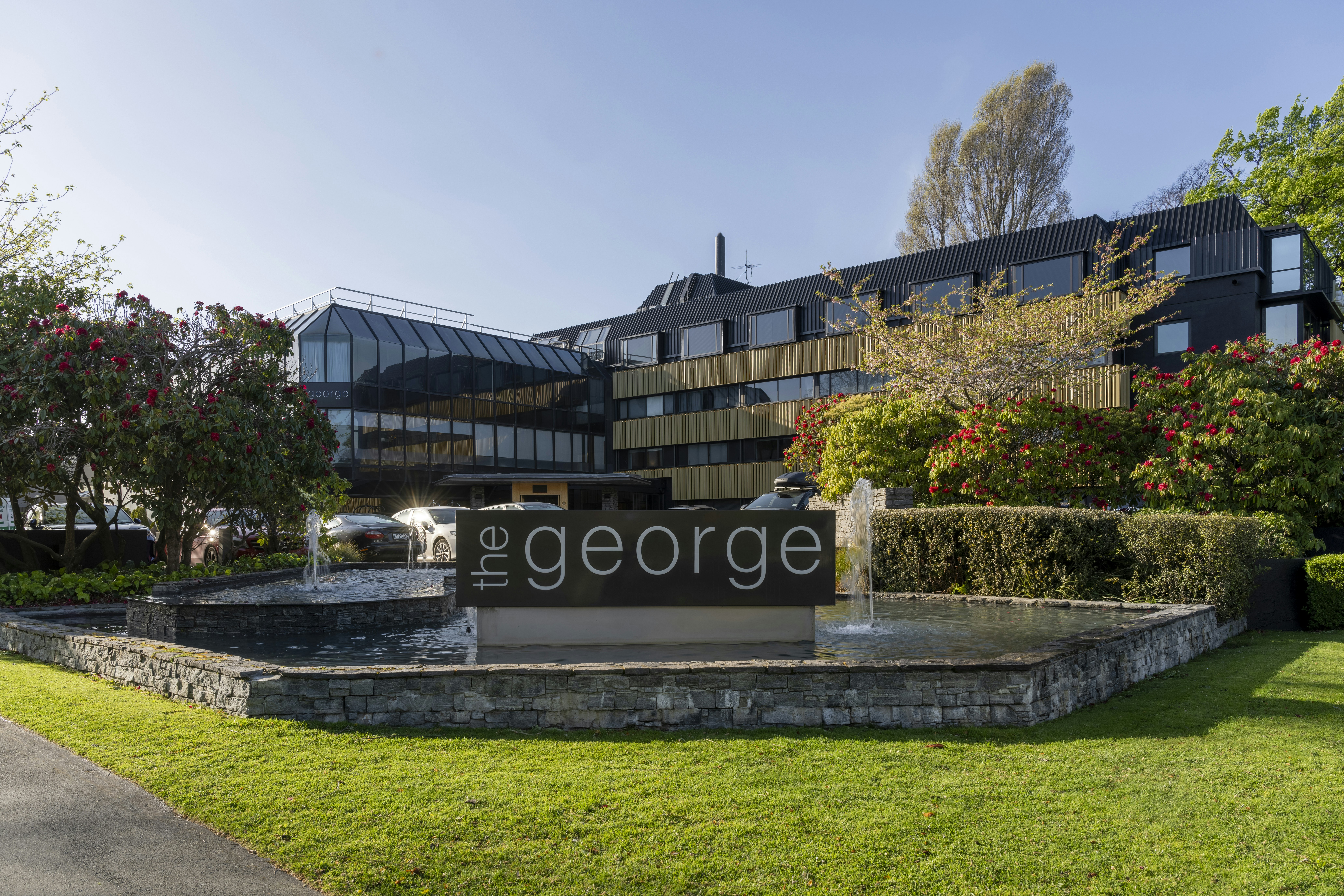 The George Christchurch 70/74