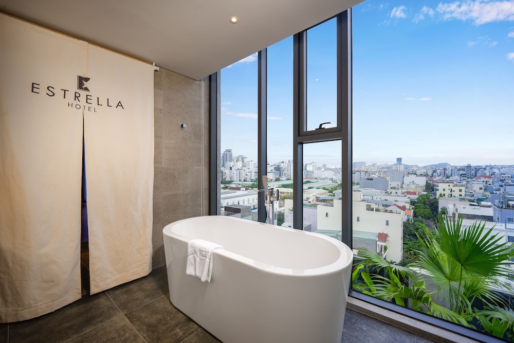 Estrella Boutique Hotel 57/58