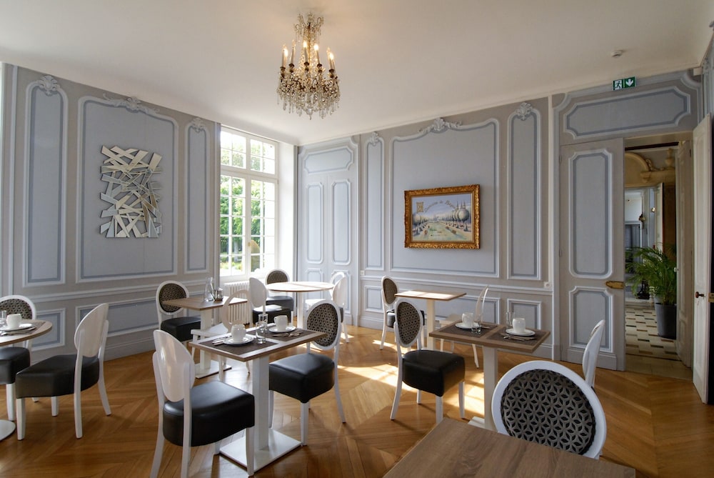 Domaine De Bayeux 45/69