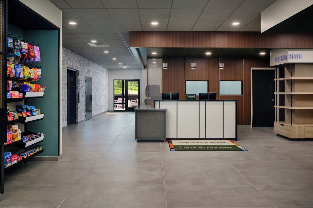 LivSmart Studios by Hilton Salt Lake City West Valley City 3/9