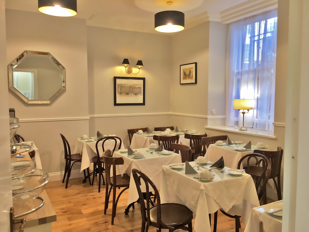 Fitzwilliam Townhouse 28/38