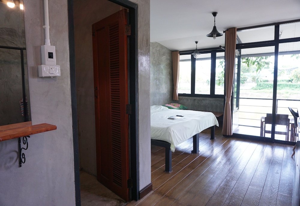 R-Lampang Guest House 19/63