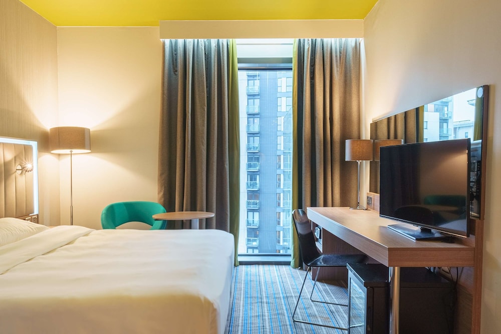 Radisson Hotel Manchester City Centre, A Verified Net Zero Hotel 23/91