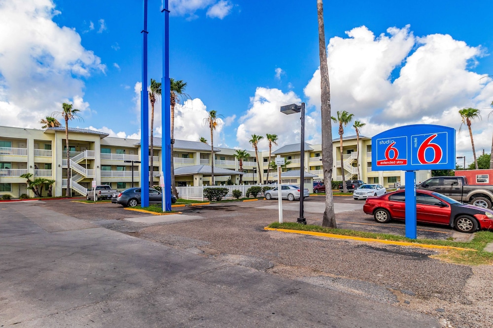 Motel6 Corpus Christi, TX - North 46/59