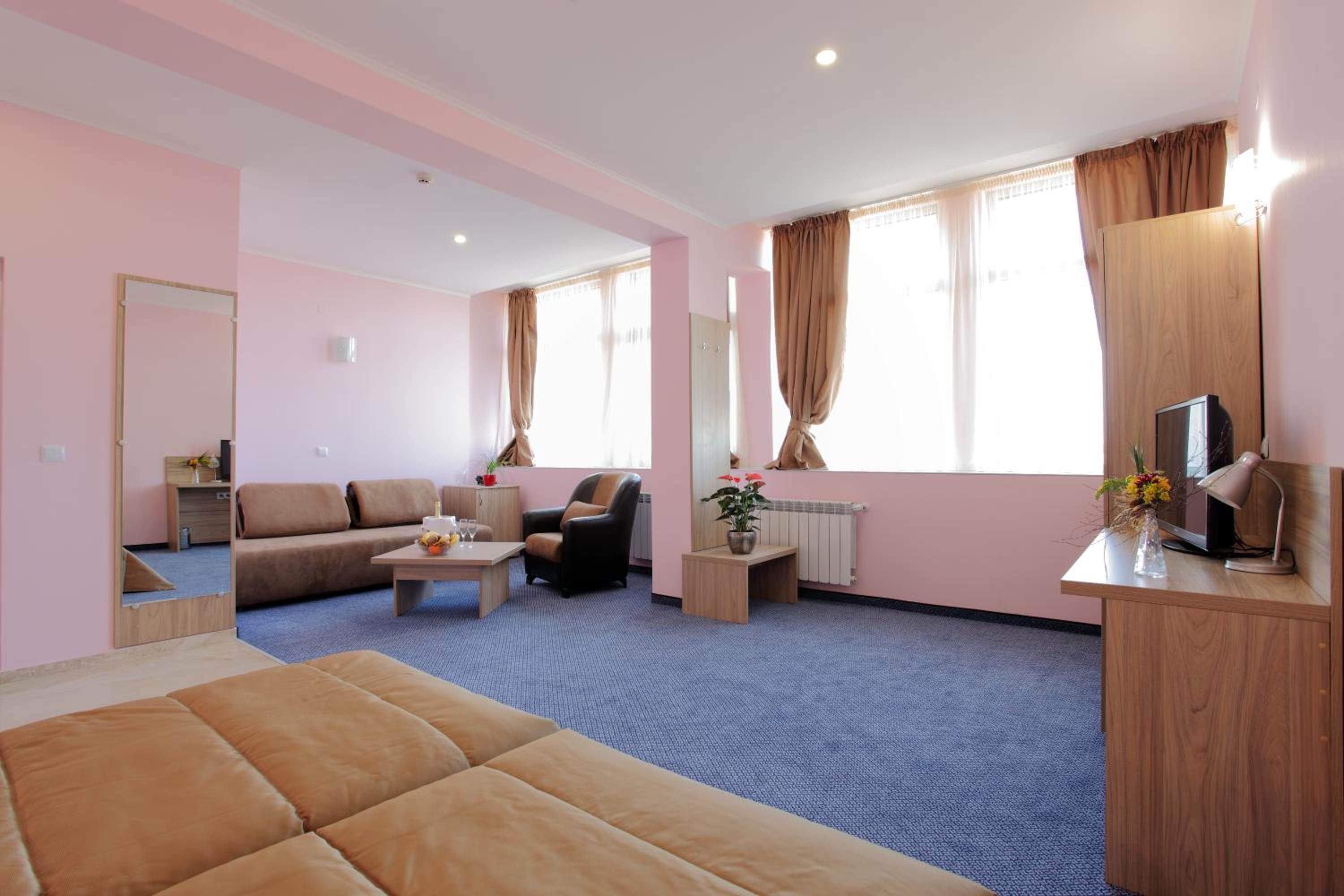 Teodora Palace 26/50