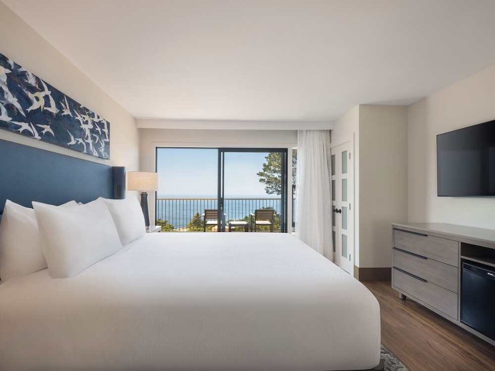 Hyatt Carmel Highlands 8/50