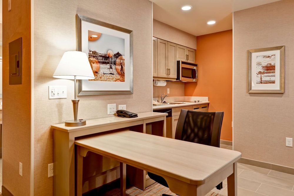 Homewood Suites by Hilton Anaheim Resort - Convention Center 9/44
