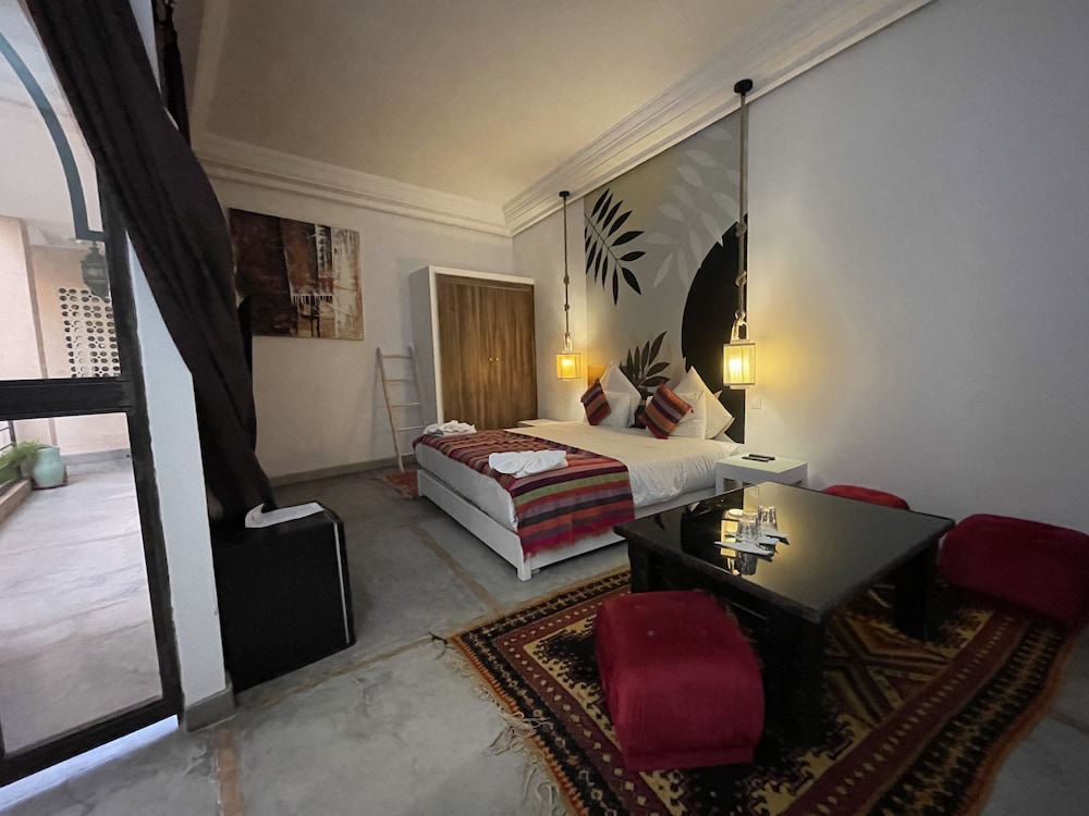 Riad Samarine 28/42