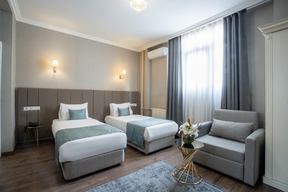 Standard, Double Bed, VALIDE HOTEL 3/4