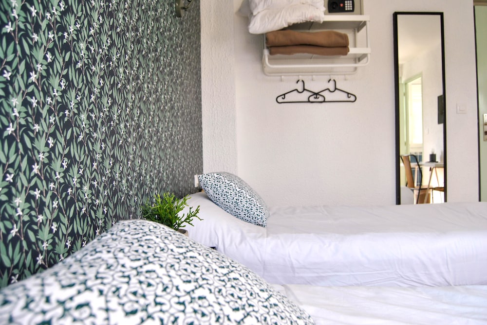 HOTEL LE THUROT 22/50