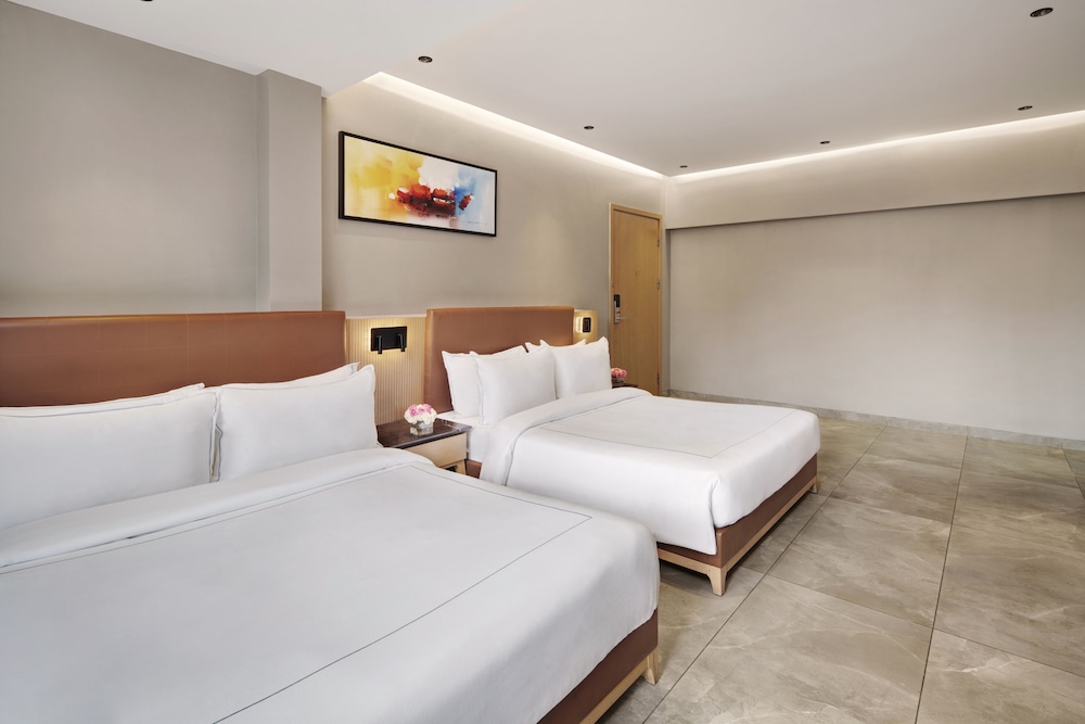 HOTEL TREAT RESORT 7/50