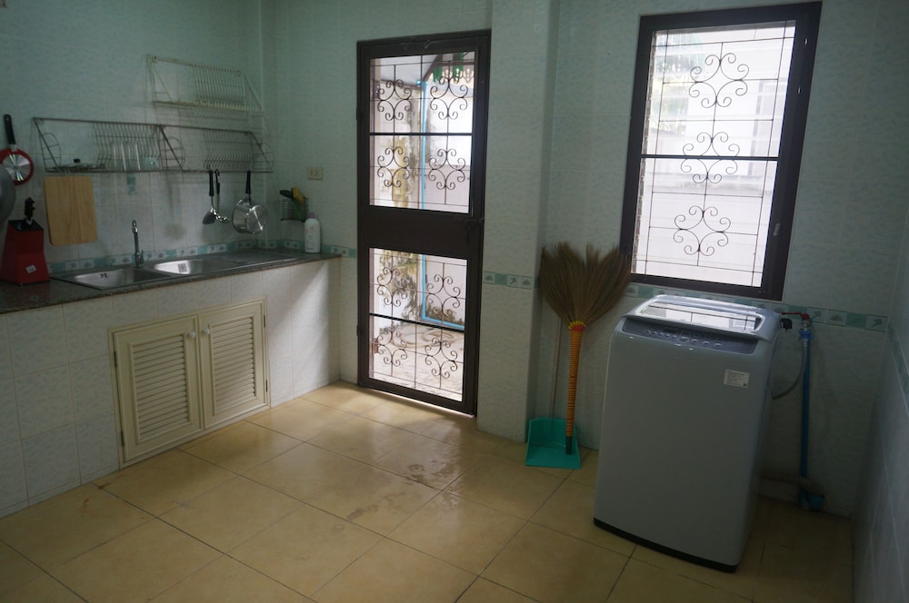 LAMAI APARTMENT 41/65