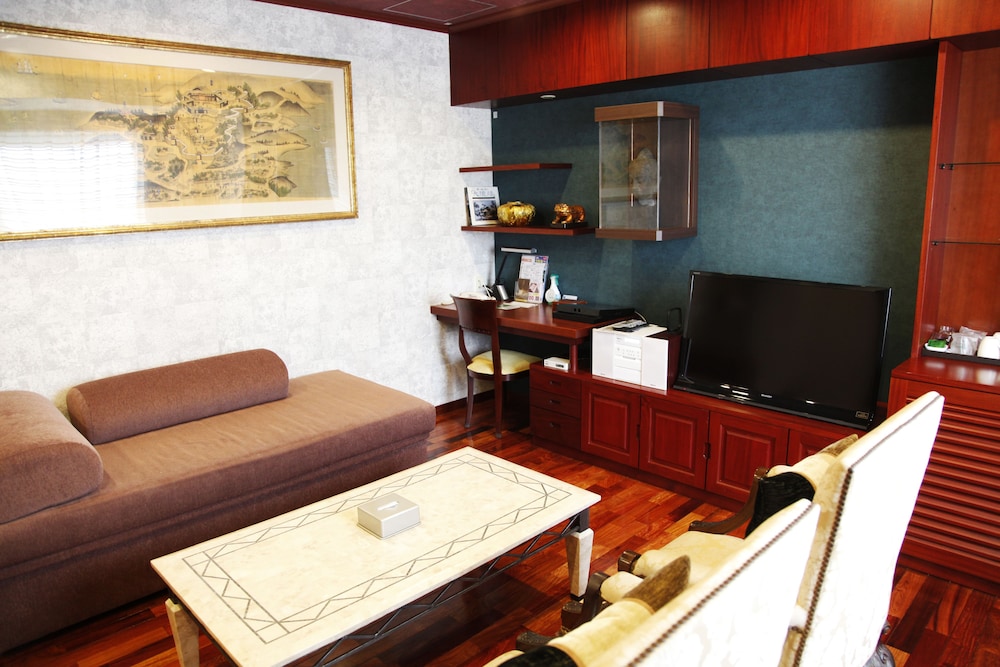 Hotel Palm Royal Naha Kokusai Street 29/43