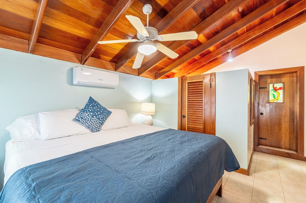2 BEDROOMS, SUITE