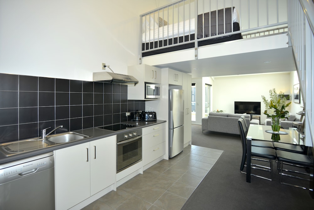 Southwark Hotel Apartments 9/50