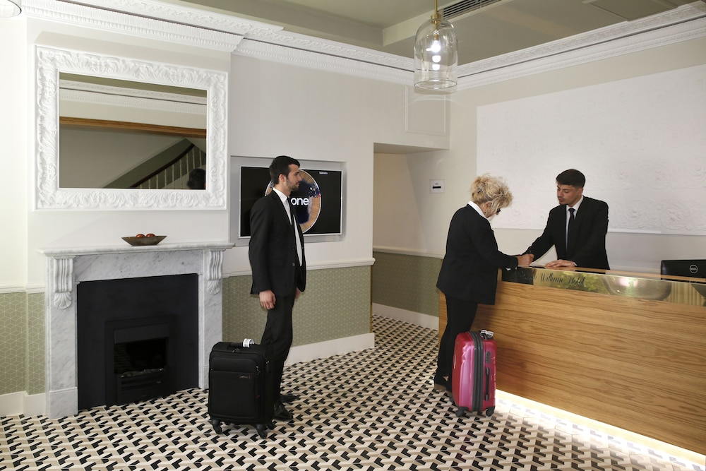 PRINCE WILLIAM HOTEL 10/55