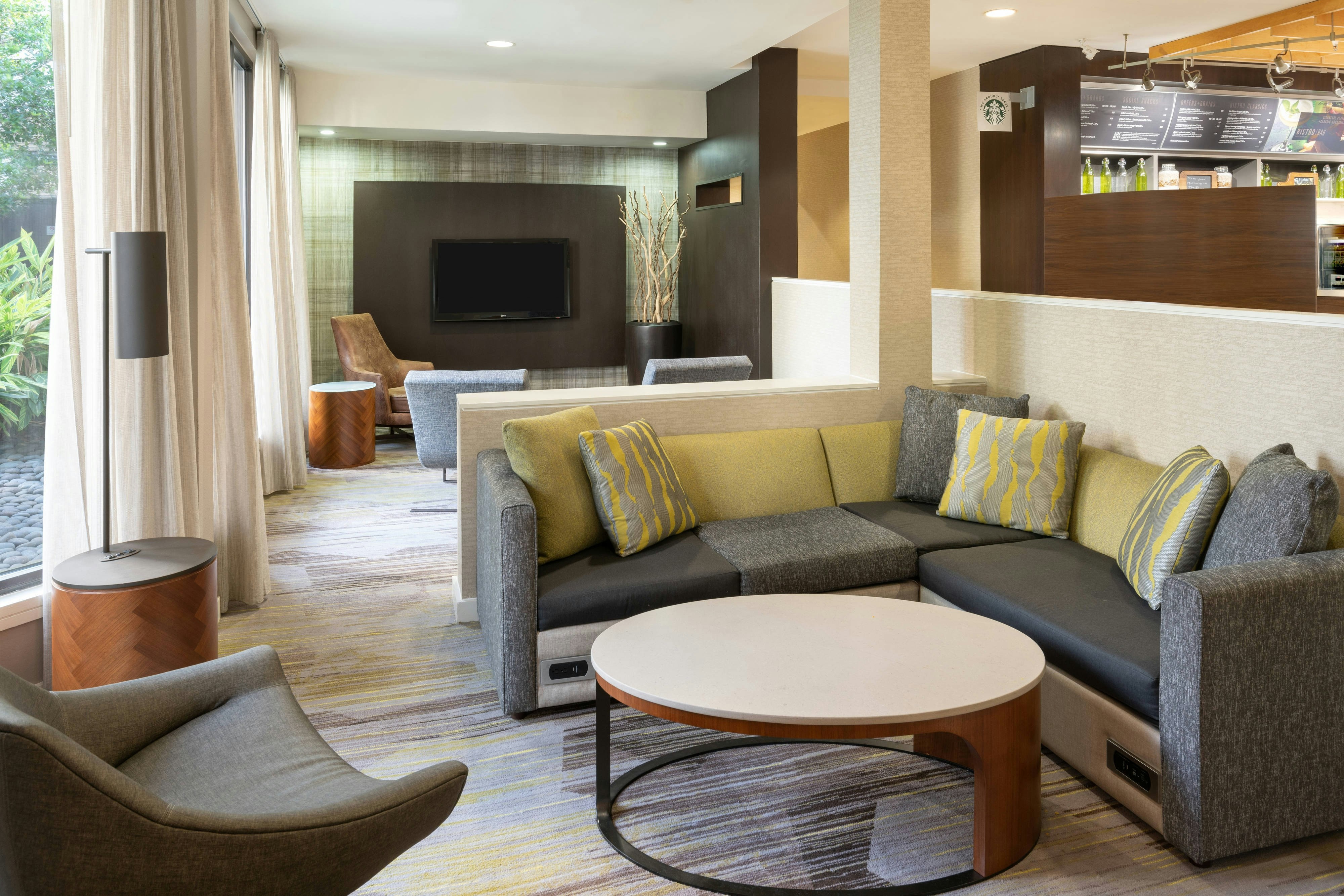 Courtyard Orlando Airport 5/14