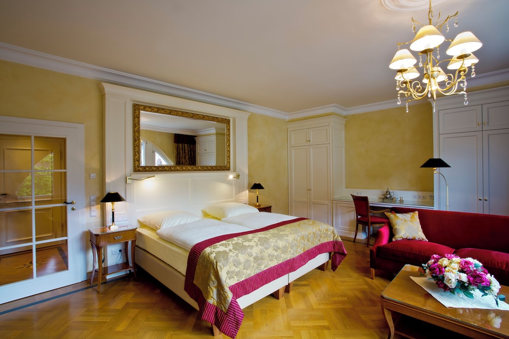 جناح استوديو بسرير كينج، Moknis Palais Hotel and Spa 7/10