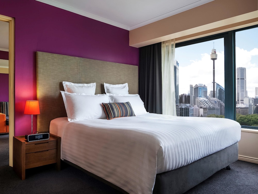 غرفة ديلوكس بسرير كوين، PULLMAN SYDNEY HYDE PARK 3/6