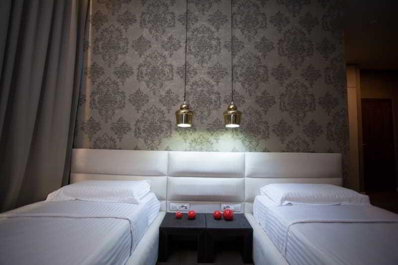 Standard, Single, Twin Beds