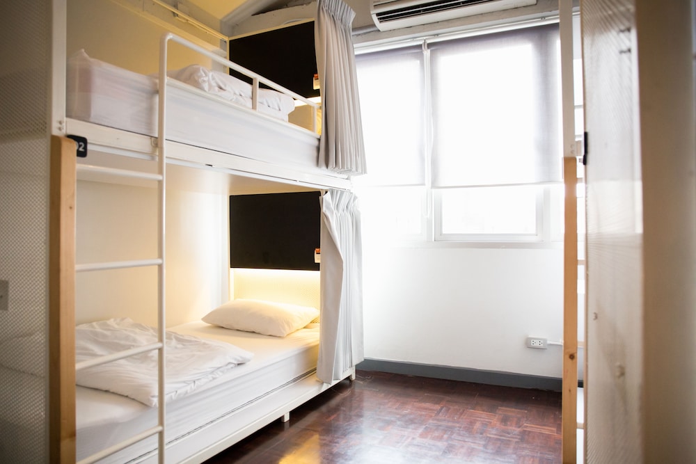 Movylodge Hostel 31/70