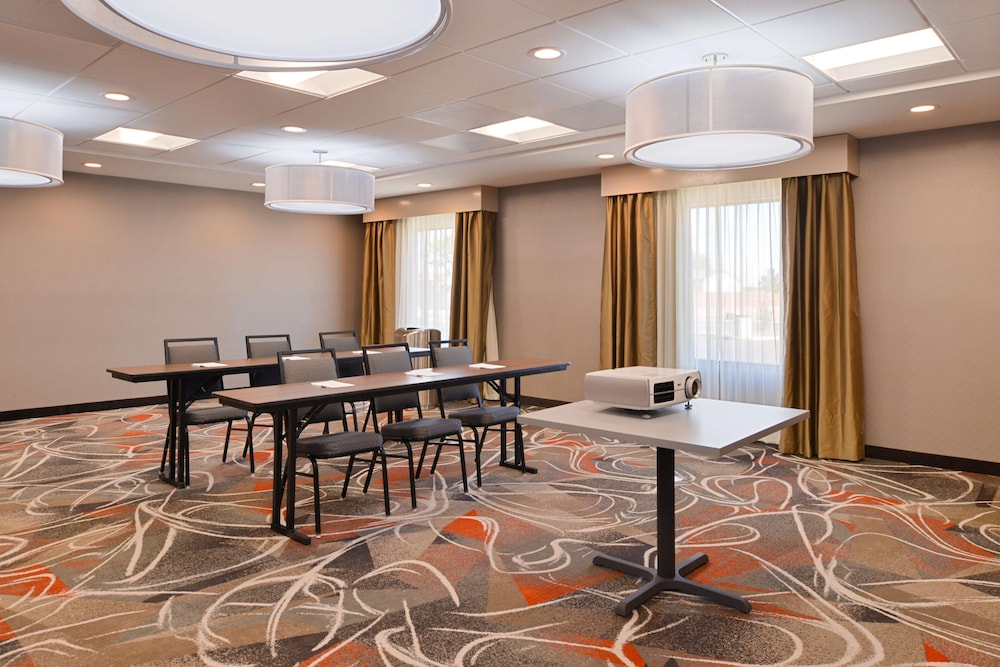 Hampton Inn El Centro 43/58