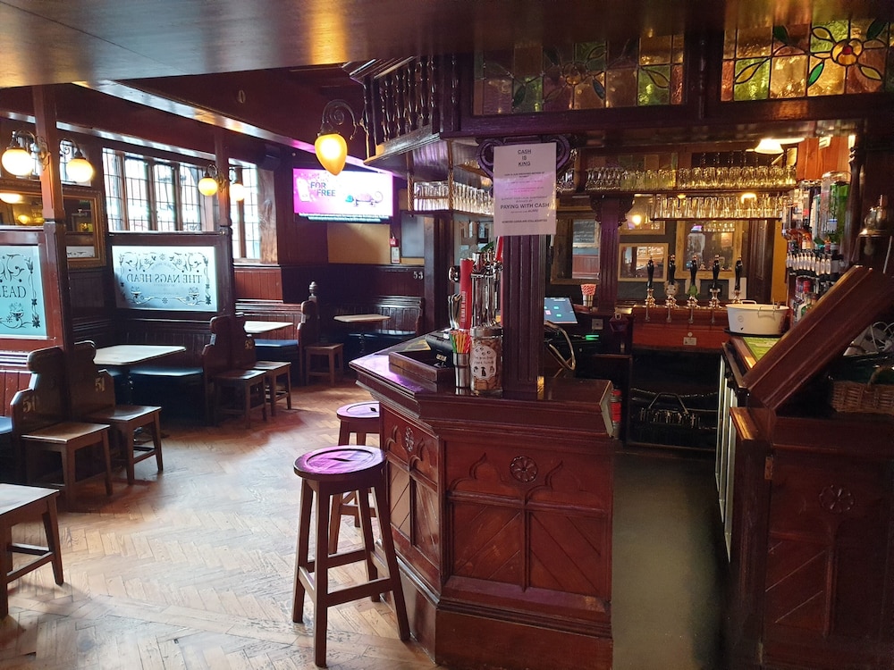 The Nags Head 17/32