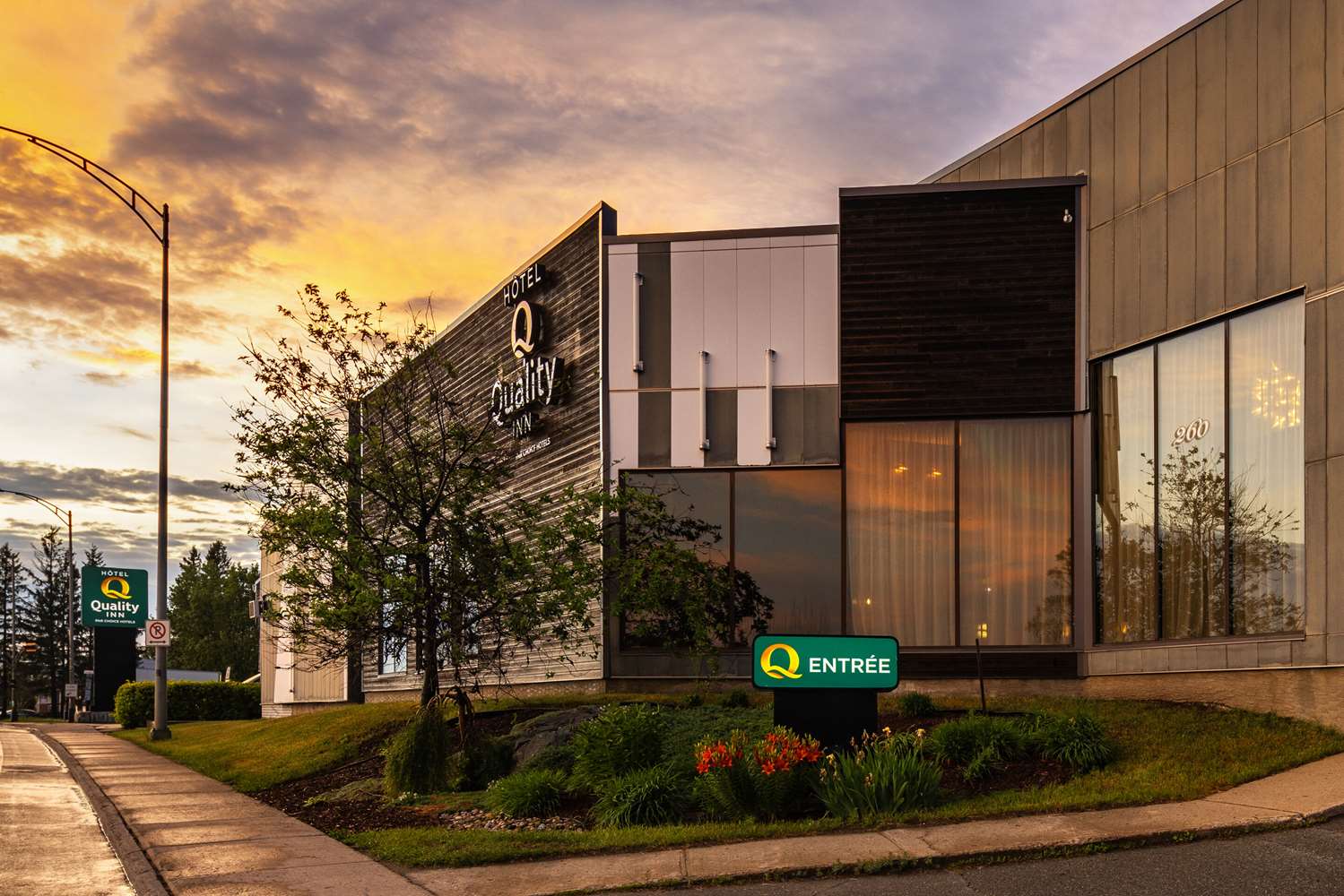 Quality Inn Rouyn-Noranda 4/51
