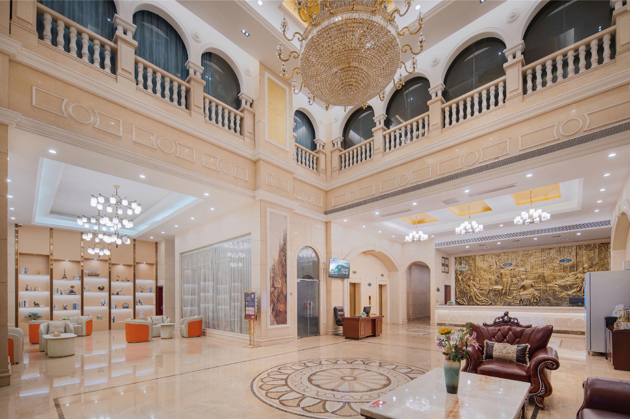 Vienna Hotel (Dongguan Chang'an Railway Station Bubugao) 20/46
