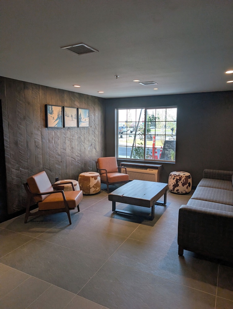 High Country Suites 35/55
