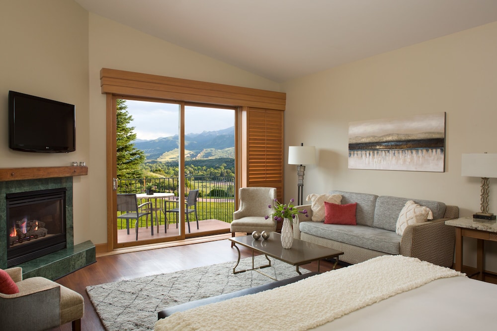 Garden Of The Gods Club And Resort 38/83