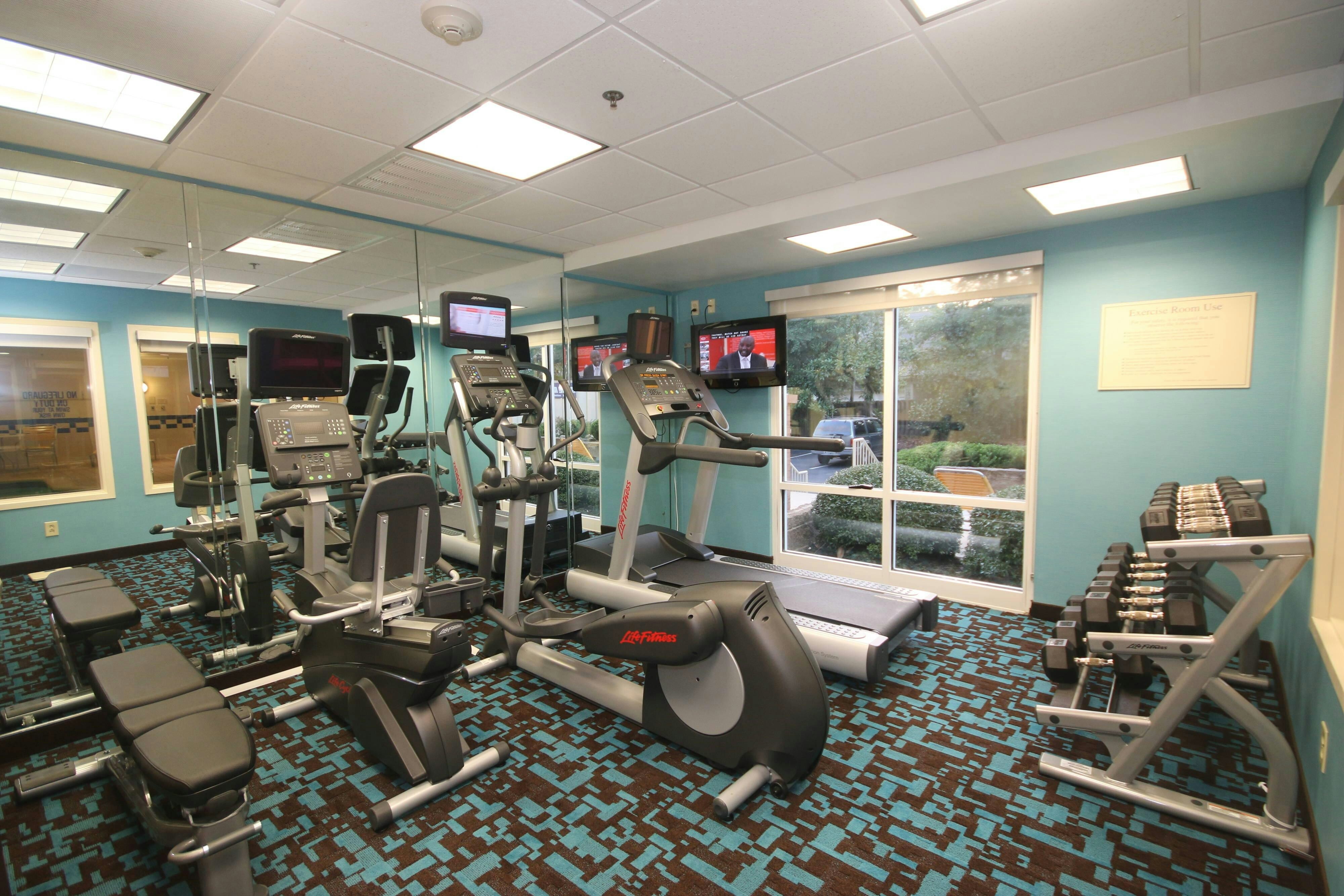 Fairfield Inn And Suites Aiken 18/37
